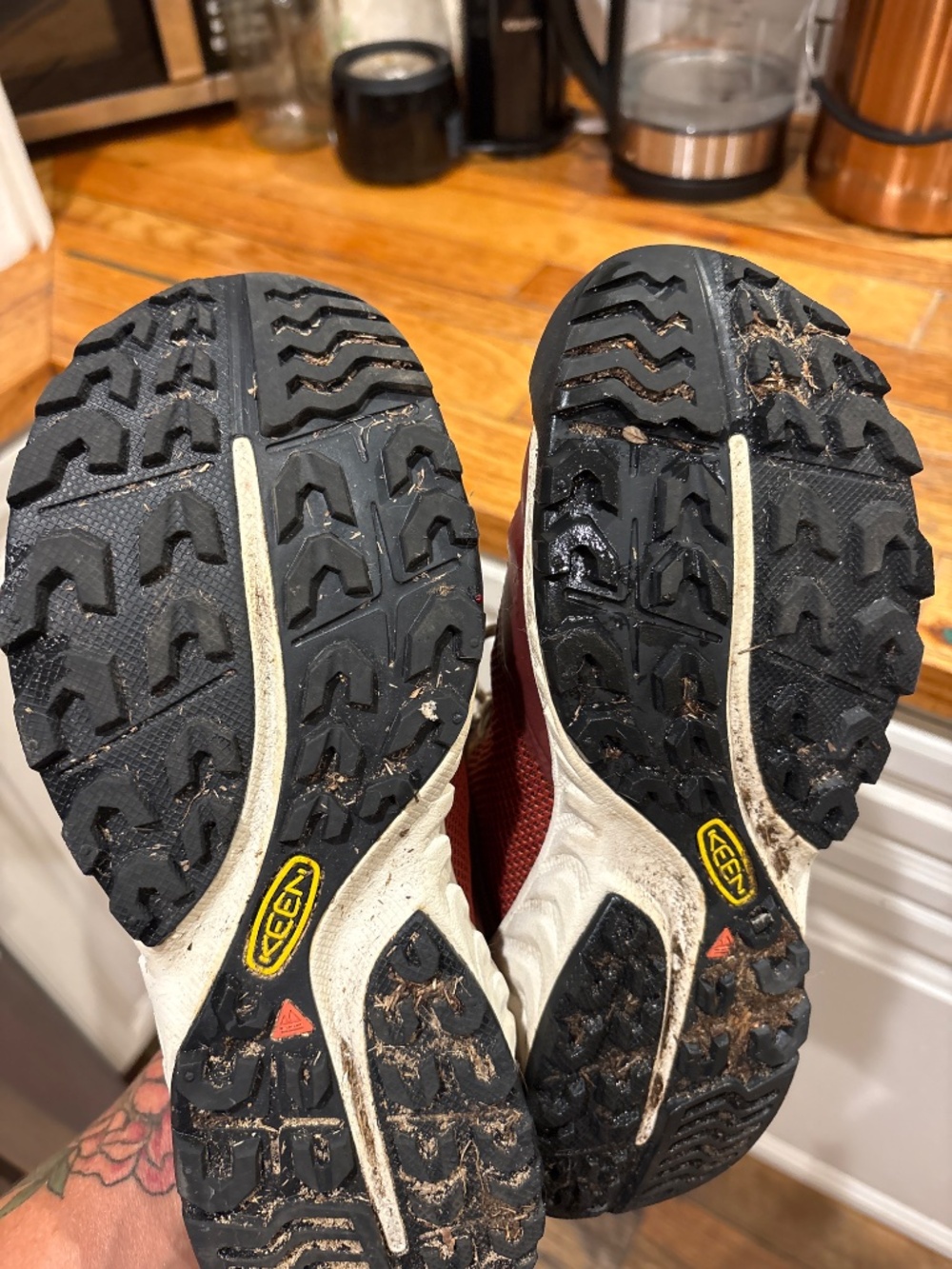 Women’s Keen Hiking Sneakers - Picture 4 of 4